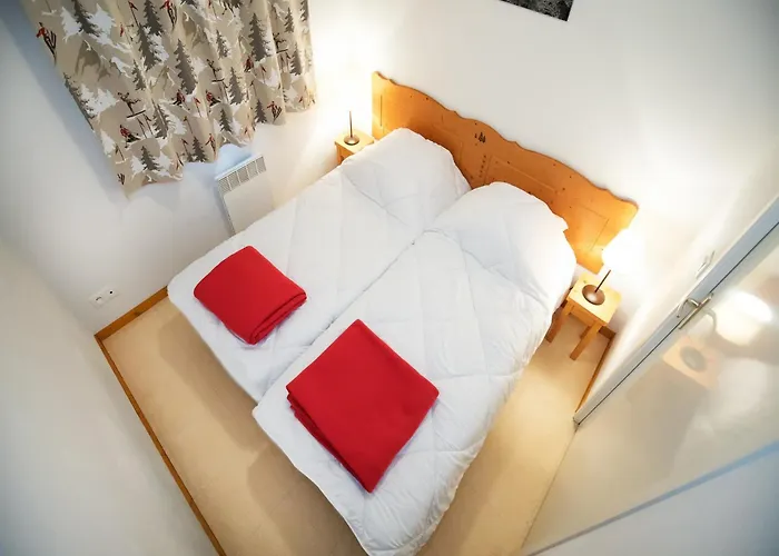 アパート In With Balcony